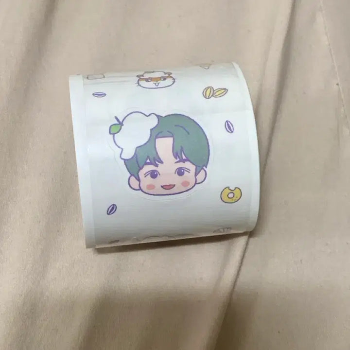 [BUNJANG] RIIZE Shotaro Sanrio Roll Sticker / 라이즈 엔시티 쇼타로 산리오 롤 스티커