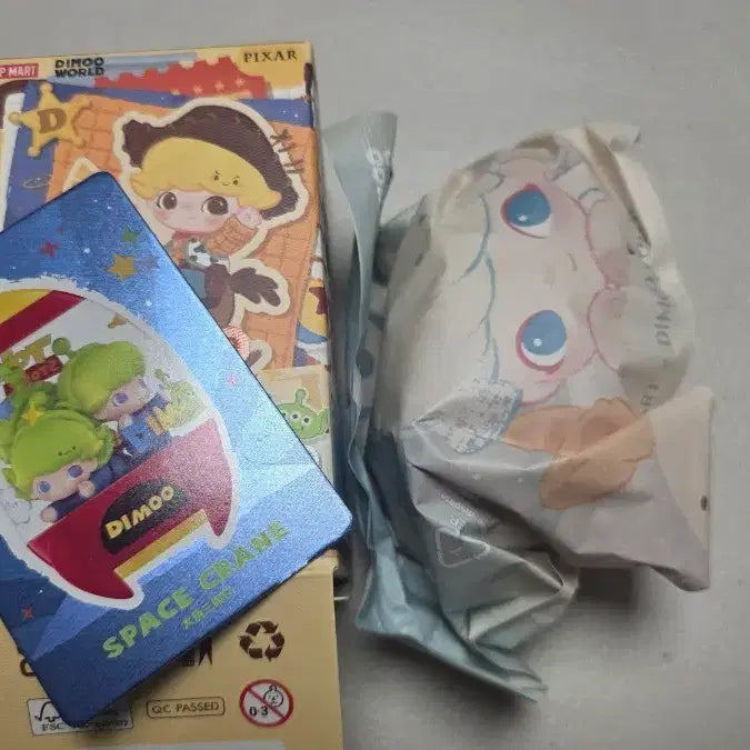 [BUNJANG] Pop Mart Dimoo World x Pixar Series Space Crane Secret Edition / [미개봉/팝마트] 디무 월드 x 픽사 시리즈 시크릿 스페이스 크레인(space crane)