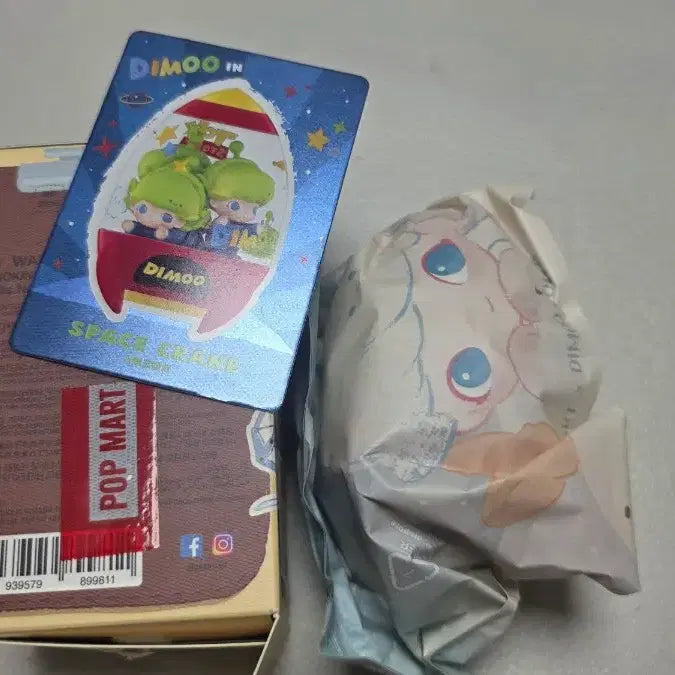 [BUNJANG] Pop Mart Dimoo World x Pixar Series Space Crane Secret Edition / [미개봉/팝마트] 디무 월드 x 픽사 시리즈 시크릿 스페이스 크레인(space crane)