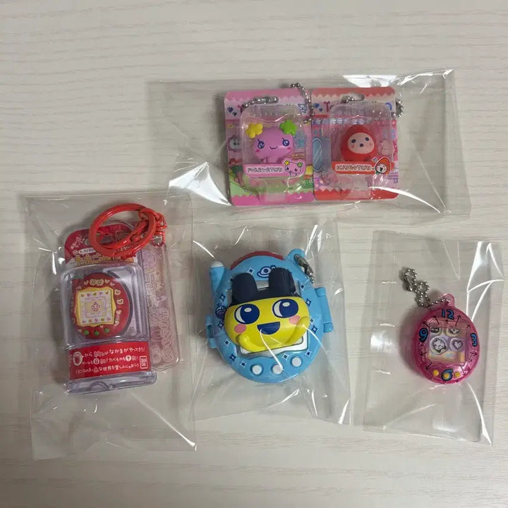 [BUNJANG] Tamagotchi &amp; Shaka Shaka Gacha Bundle / 다마고치 블리스터, 샤카샤카 등 가챠 일괄판매