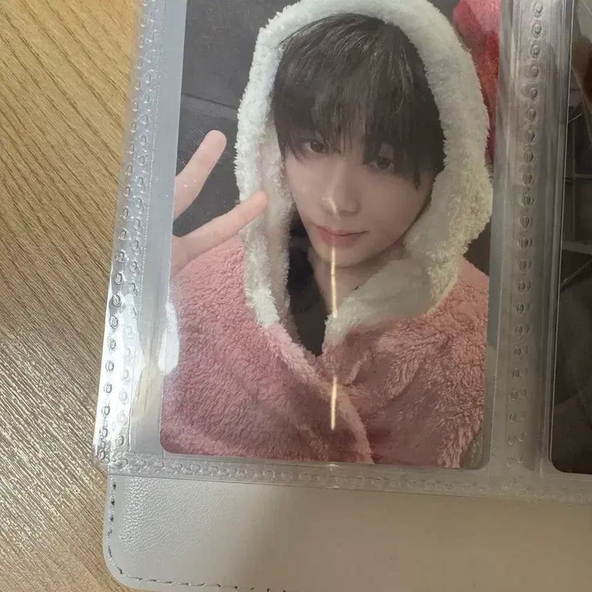 [BUNJANG] Kitty Taesan Photocard / 키티태산포카