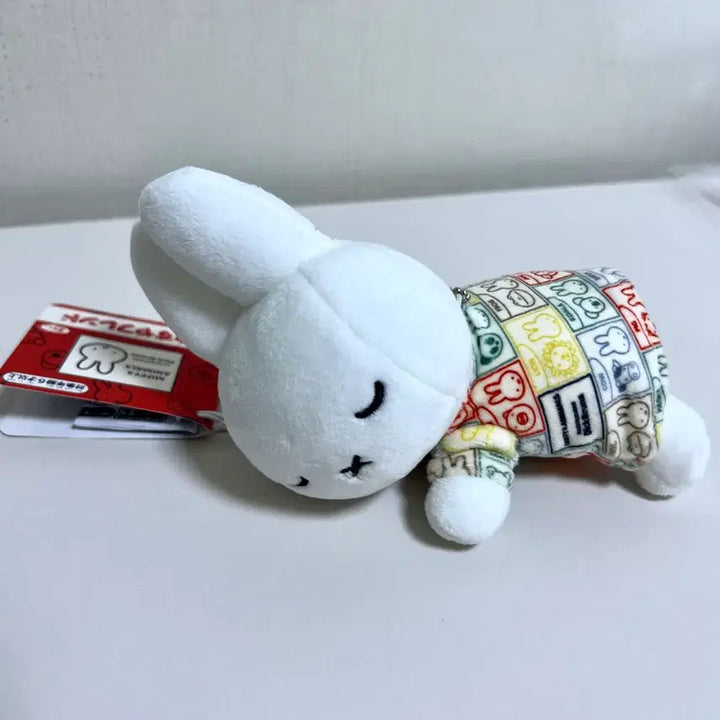 [BUNJANG] Miffy "Sya Sya" Sleeping Mascot Keychain / 미피 스야스야 슬리핑 마스코트 키링