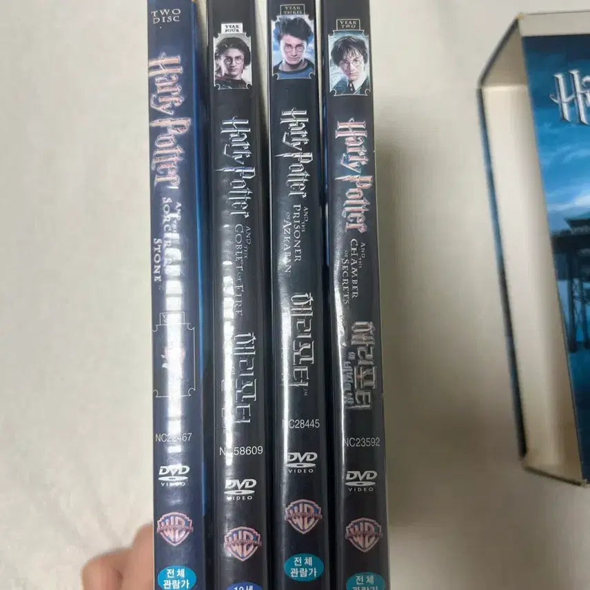 [BUNJANG] Harry Potter 1-4 8-Disc DVD Set / 해리포터 8-Disc DVD 세트 (1-4편)