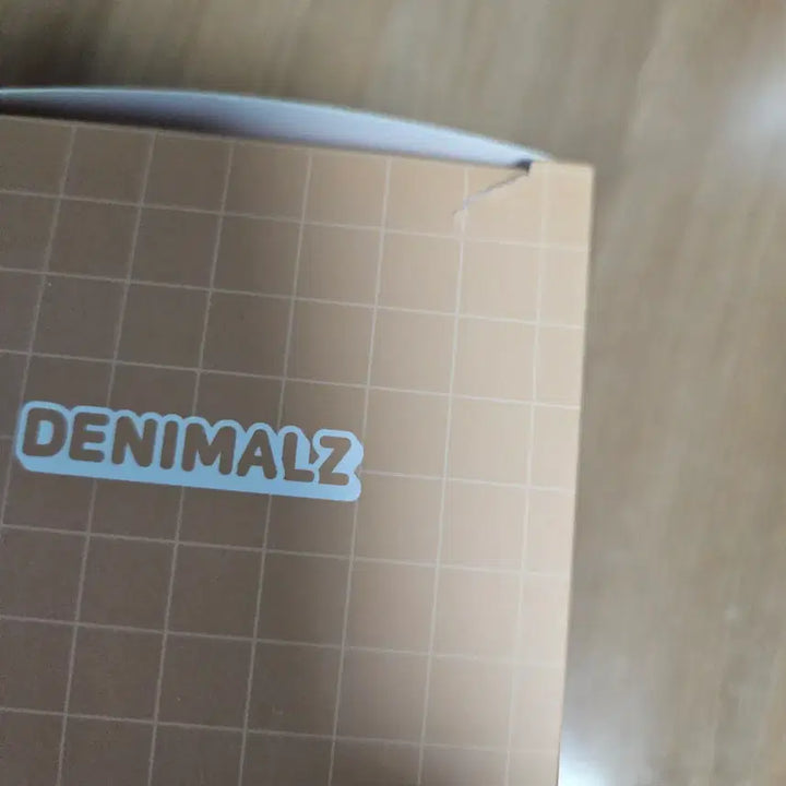 [BUNJANG] Day6 Denimals Melong Don Plush / 데이식스 데니멀즈 메롱 돈