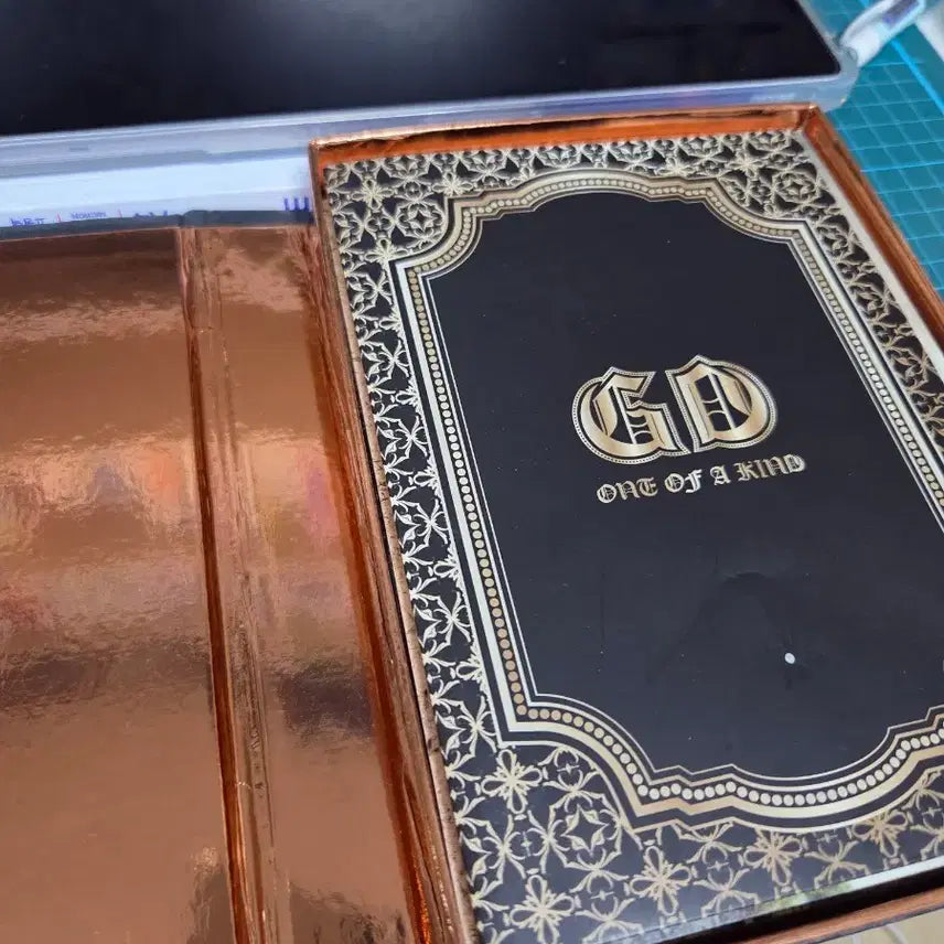 [BUNJANG] G-Dragon One Of A Kind Bronze Version Album / 지드래곤 One Of A Kind 원옵카 원오브카인드 브론즈