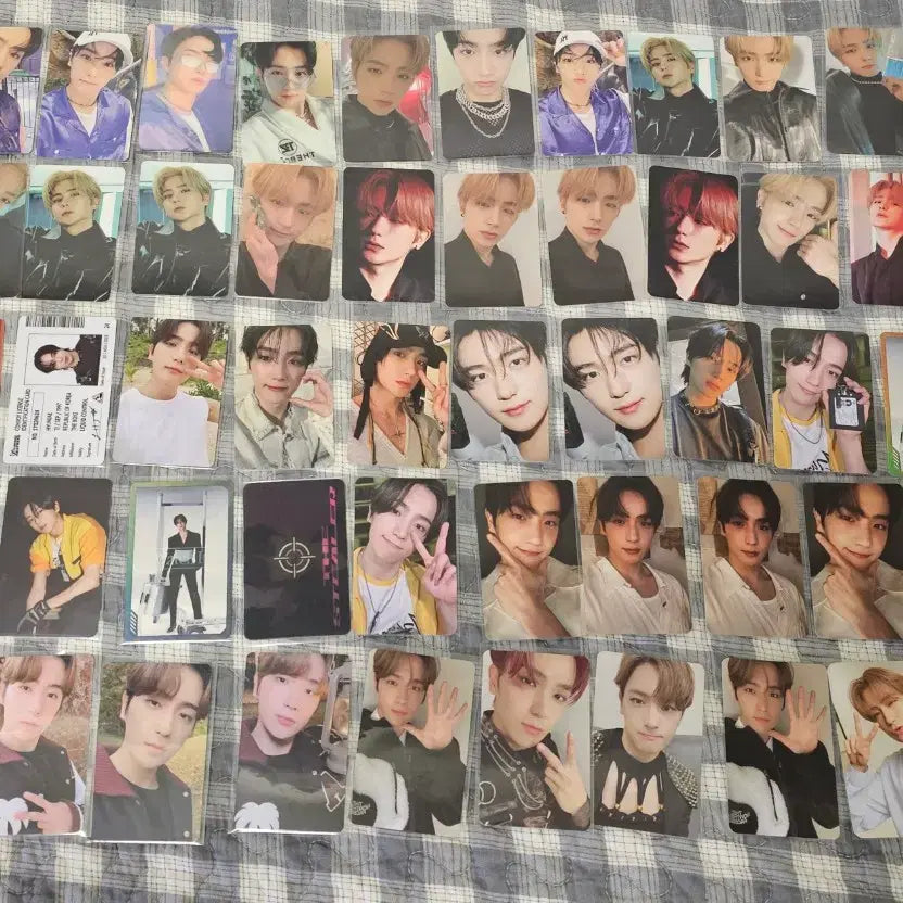 [BUNJANG] The Boyz Hyunjae Lee Jaehyun Photocard Bundle Set / 더보이즈 현재 이재현 포카 일괄  판매 양도