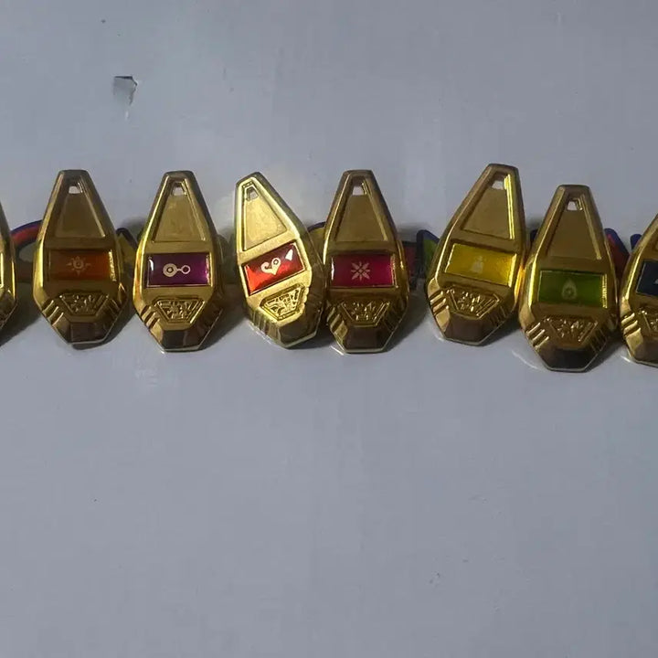 [BUNJANG] Digimon Digivice &amp; Digimon Badge Merchandise / 디지바이스, 문장, 디지몬 뱃지 굿즈