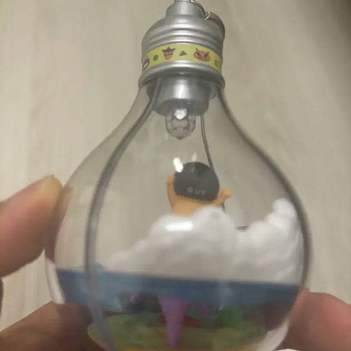 [BUNJANG] Crayon Shin-chan Dolphin Mood Lamp / 짱구 전구 무드등 돌고래