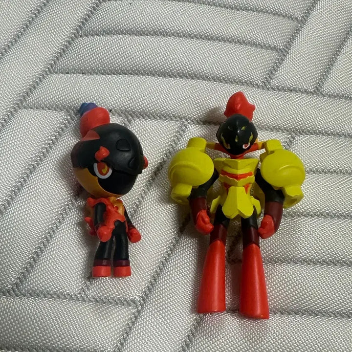 [BUNJANG] Pokemon Moncolle Charizard &amp; Cardynarmar Set / 포켓몬피규어 카르본 카디나르마 세트 몬콜레