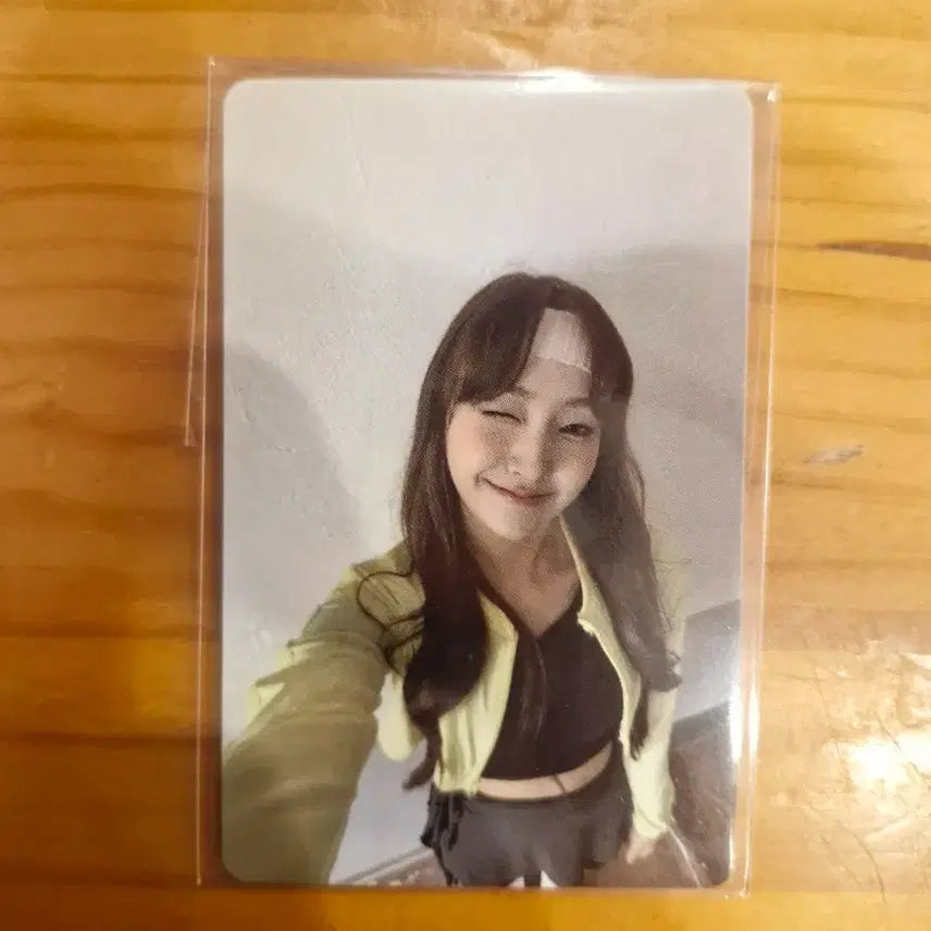 [BUNJANG] At Heart Aurora Workshop Photocard / 앳하트 아우로라 공방 포토카드 양도