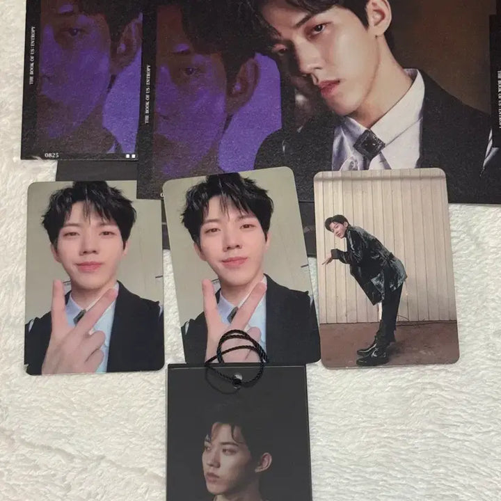 [BUNJANG] DAY6 Dowoon Entropy Photocard Postcard Set / 데이식스 도운 엔트로피 구성품 양도합니다!