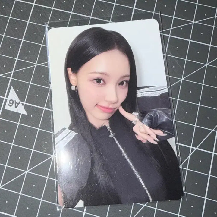[BUNJANG] Lysnne Won Lucky Draw Photocard / 리센느 원이 특전 미공포 포카