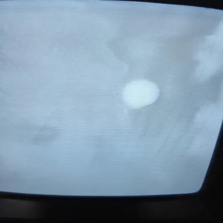 [BUNJANG] Korean-made 6-inch Black and White CRT Television - Vintage / 국산 6인치 흑백 브라운관 tv 빈티지 텔레비젼