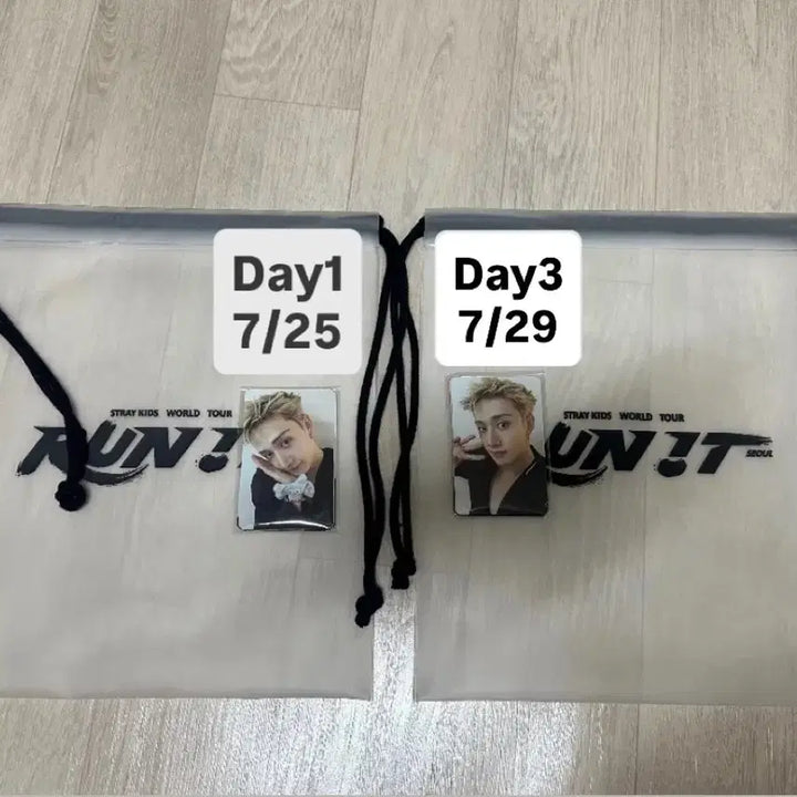 [BUNJANG] Stray Kids RUN IT Concert Pouch Photocard Set / [빠른배송] 스키즈 런잇 첫첫콘 중콘 첫콘 막콘 Stray Kids RUN IT 파우치 포카 세트 콘서트 입장 기프트