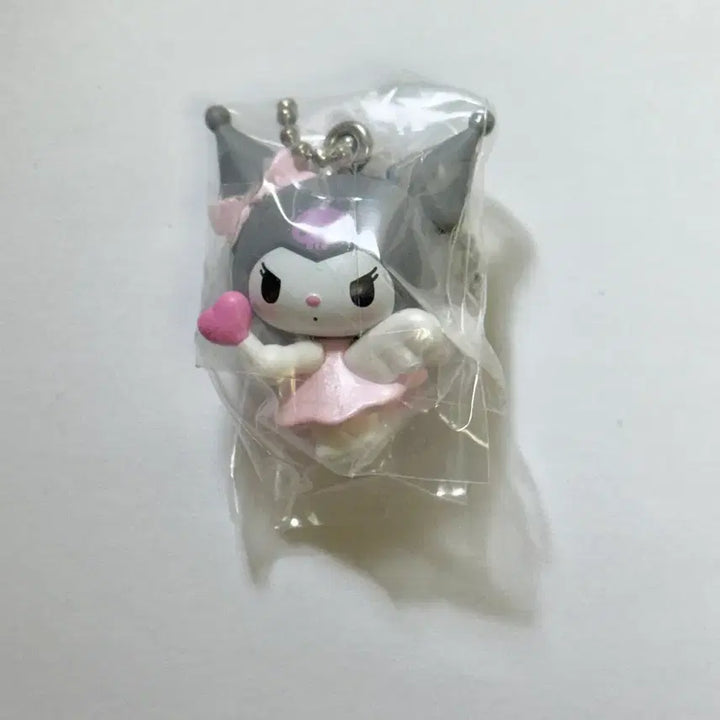 [BUNJANG] Sanrio Kuromi Angelswing Gacha Keyring / 산리오 쿠로미 엔젤스윙 엔젤 키링 가챠