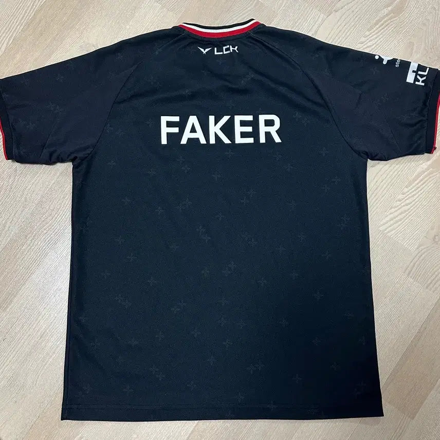 [BUNJANG] T1 2024 Regular Season Uniform Faker Marked Size M / T1 2024 정규시즌 유니폼 페이커(Faker) 마킹 M