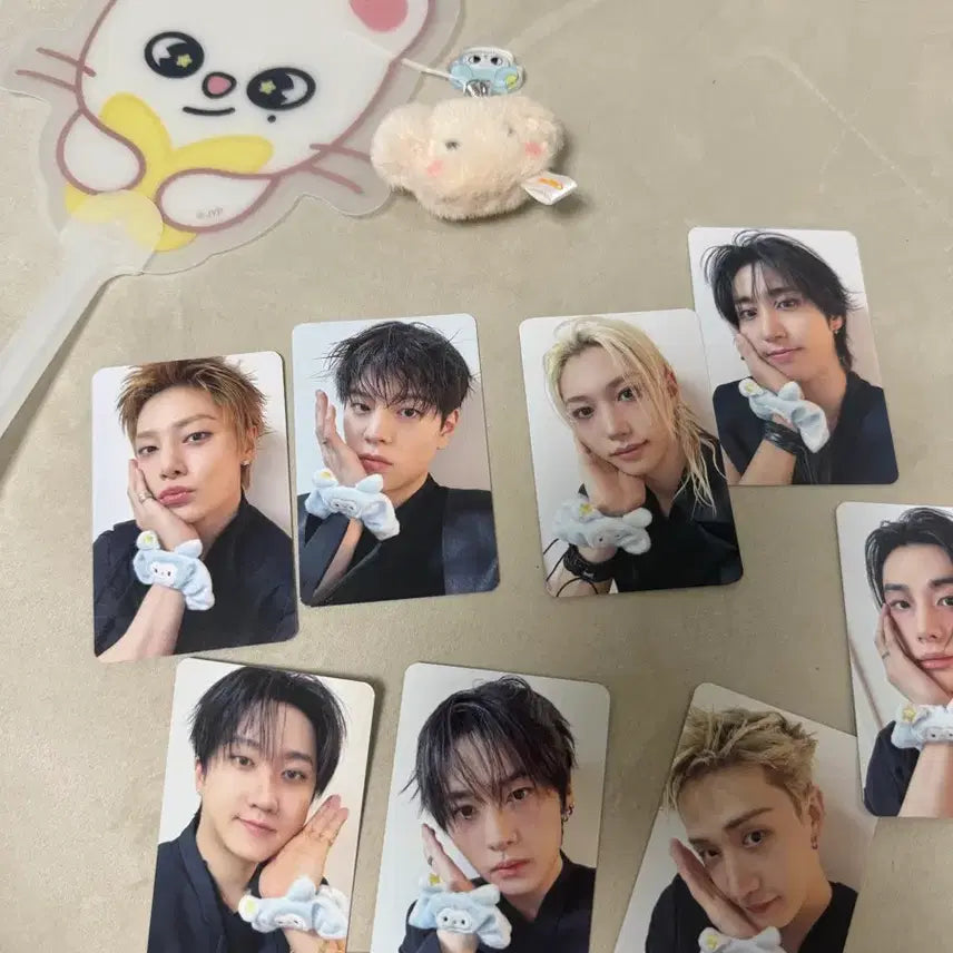 [BUNJANG] Stray Kids Concert Merchandise Bundle Set / 7/25 스트레이키즈 스키즈 콘서트 입장 기프트 포카 + 키링 부채 풀셋