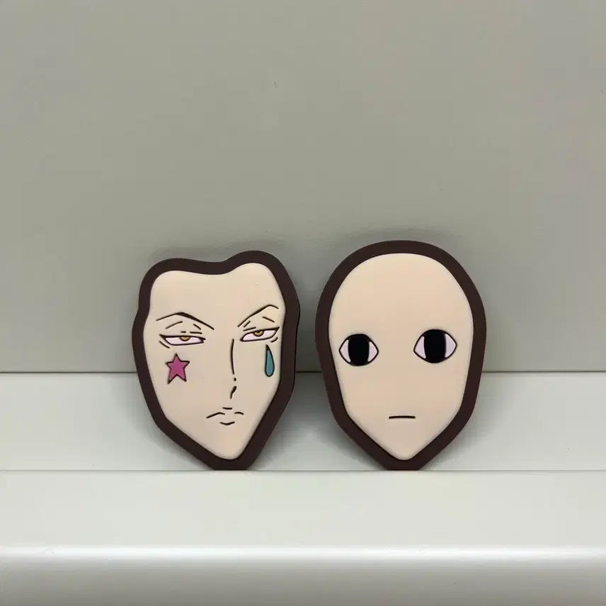 [BUNJANG] Hunter x Hunter Illumi &amp; Hisoka Face Magnets Set / (2개) 헌터헌터 이르미 &amp; 히소카 얼굴 마그넷 자석 일괄 / 제일복권 쿠지 j상