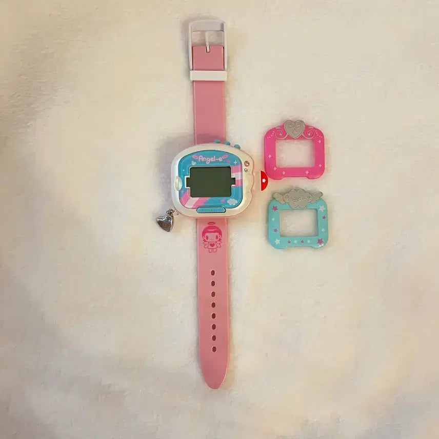[BUNJANG] Mimi World Classic Angel Toy with Coachwatch and Accessories Set / 오늘만할인) 일괄) 미미월드 고전 엔젤이 코치와치 시계 엔젤폰 고전 엔젤이 인형