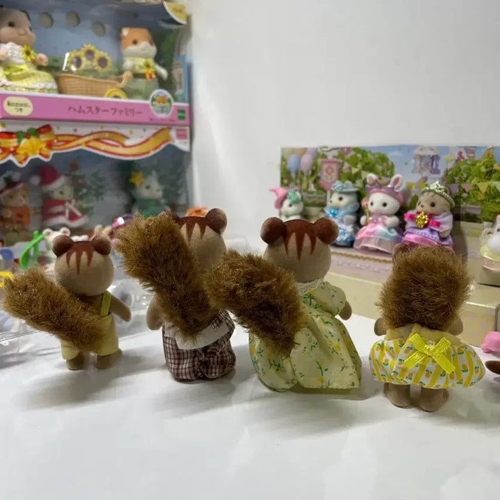 [BUNJANG] Sylvanian Families Walnut Squirrel Family Set (Discontinued) / 단종) 실바니안 호두다람쥐 가족 일괄
