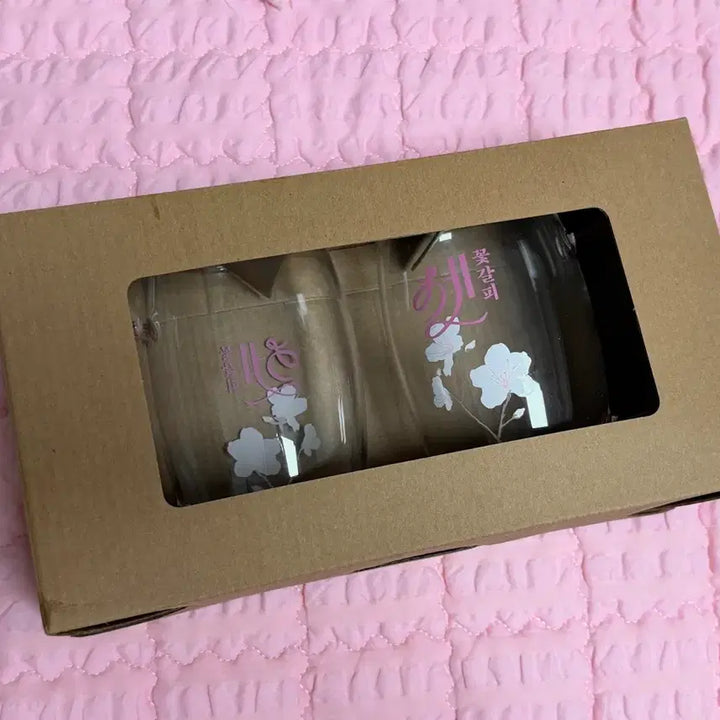 [BUNJANG] IU Flower Bookmark Set Color-Changing Glass Cup Set (New) / (새상품) 아이유 꽃갈피셋 변온 유리컵 세트
