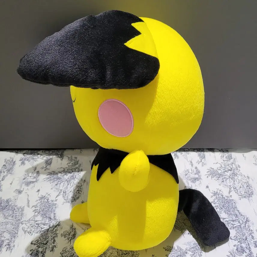 [BUNJANG] Pokemon Pichu Mecha-Dekka Plush / 포켓몬 피츄 메차데카 인형(택X)