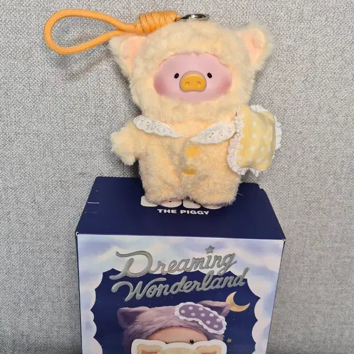 [BUNJANG] Ruru The Piggy Dreaming Wonderland Keyring Plush / 루루더피기 드리밍 원더랜드