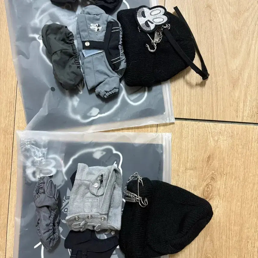[BUNJANG] 15cm Doll Clothes Wardrobe Police Beanie / 15cm 인형 옷 옷장 경찰 비니