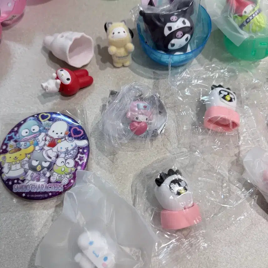 [BUNJANG] Sanrio Kitty Gachapon Bundle / 산리오 키티 가챠 일괄 판매