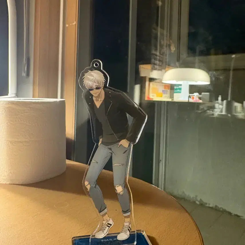 [BUNJANG] Jujutsu Kaisen Satoru Gojo Casual Wear Acrylic Stand / 주술회전 고죠 사토루 사복 외출 아크릴 스탠드