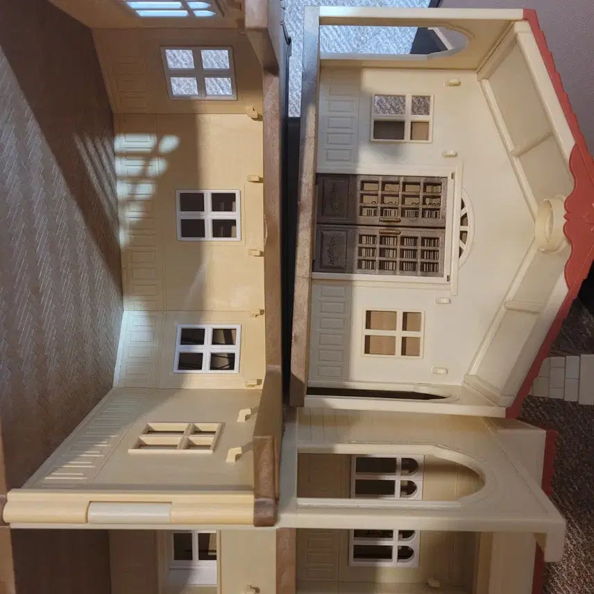[BUNJANG] Sylvanian Families Red Roof Country House / 실바니안 빨간지붕 이층집