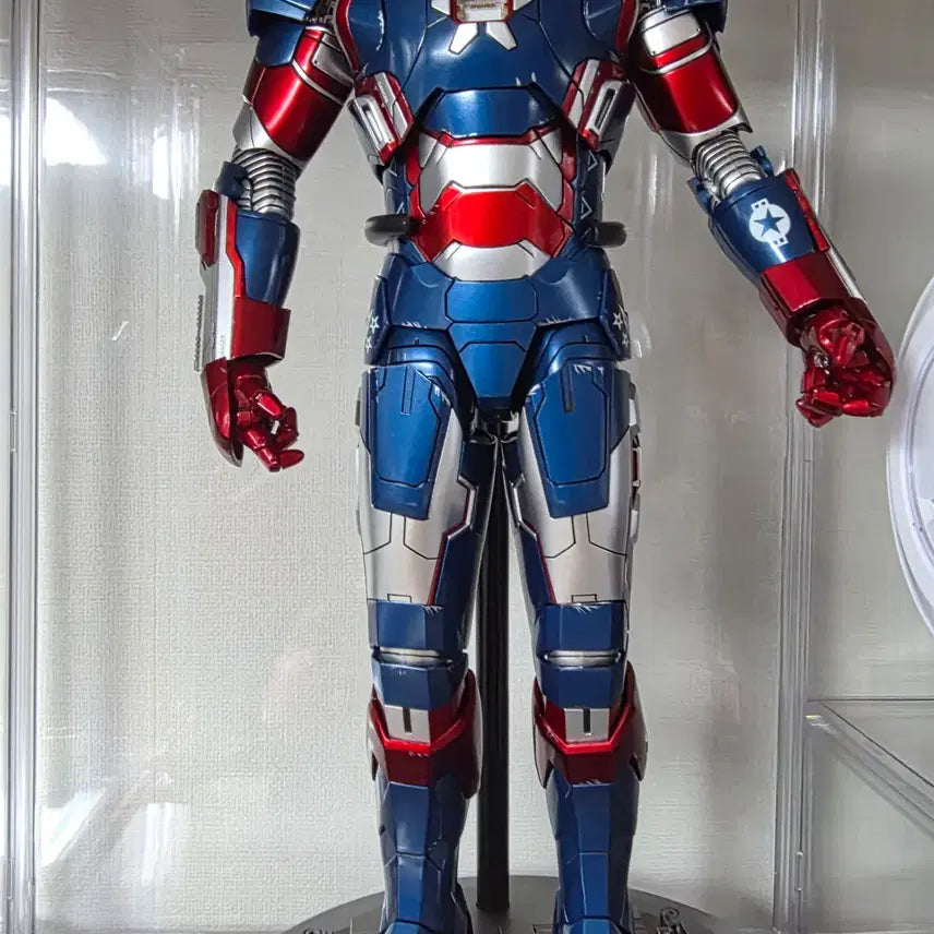 [BUNJANG] Hot Toys Iron Patriot MMS195D01 1/6 Scale Figure / 핫토이 아이언패트리어트 판매합니다