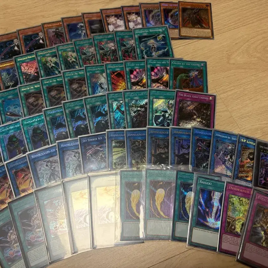 [BUNJANG] Yu-Gi-Oh! Sky Striker Deck (German/English Edition) / 유희왕 섬도희덱 독일판+영판 고레어 판매합니다