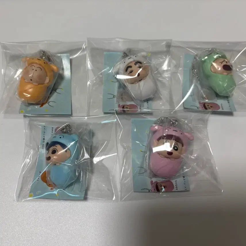 [BUNJANG] Bandai Crayon Shin-chan Okurumi Baby Obi 5-Figure Set / 반다이 짱구 가챠 오쿠루미 베이비 스윙 포대기 5종 풀세트