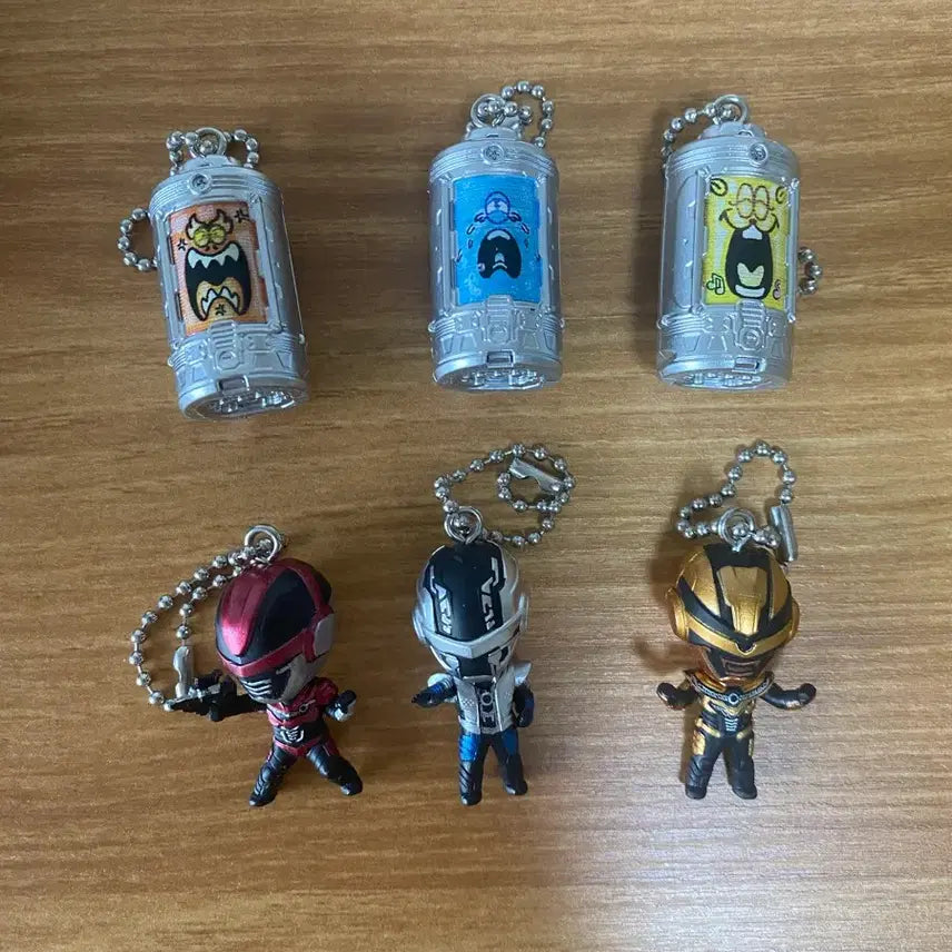 [BUNJANG] GaBan Infinity Keyring / 초우주형사 갸반 인피니티 키링