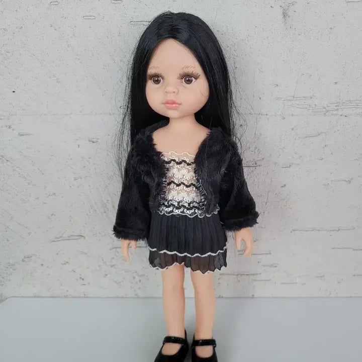 [BUNJANG] Paola Reina Doll Black Fur Coat Set / 파올라레이나 인형 블랙 퍼코트