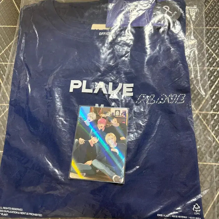 [BUNJANG] PLAVE Fan Concert T-Shirt Blue M / 플레이브 팬콘 티셔츠 블루 M