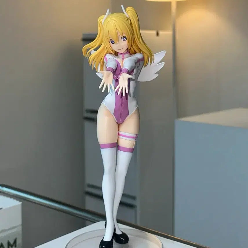 [BUNJANG] 2.5D Temptation Angel Liriel Figure / 2.5 차원의 유혹 천사 리리엘 피규어