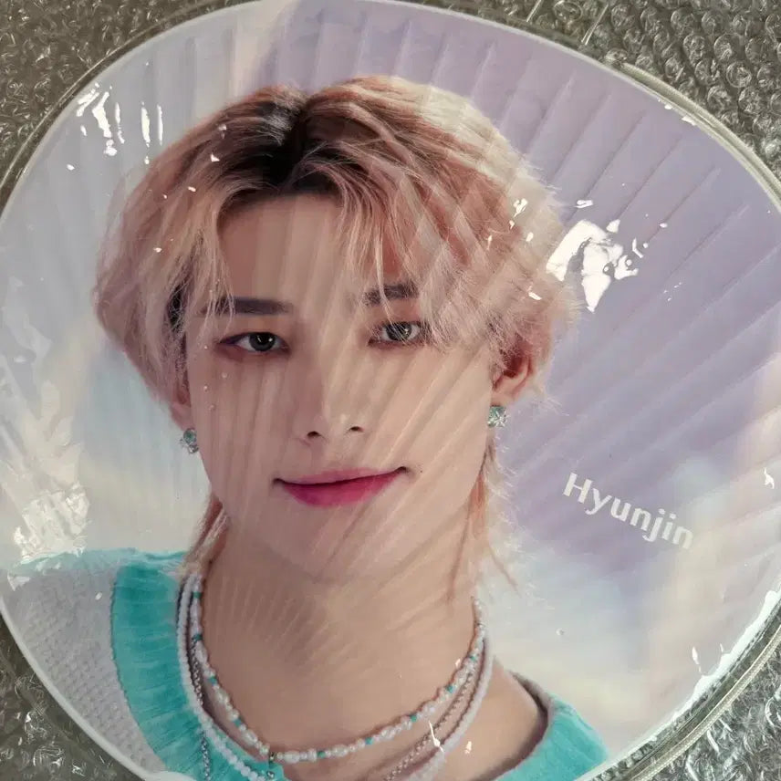 [BUNJANG] Stray Kids Lee Know Uchiwa Cover / 지니렛 우치와 커버