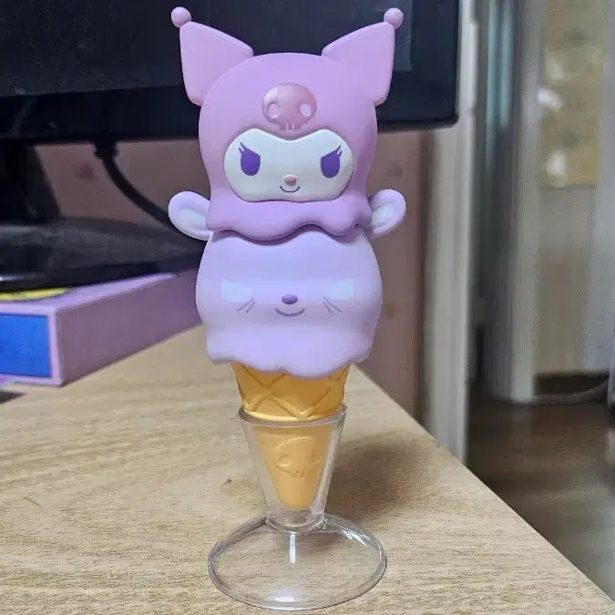 [BUNJANG] Kuromi Ice Cream Figure / 쿠로미 피규어 아이스크림 쿠로미