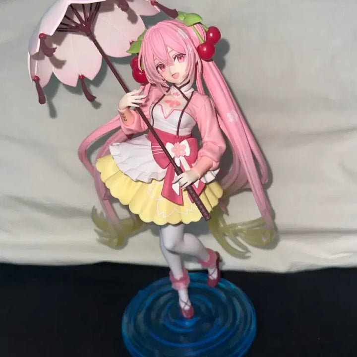 [BUNJANG] Taito Sakura Miku AMP Figure Limited Color / (한정) 타이토 사쿠라미쿠 AMP 피규어 벚꽃 미쿠 한정컬러