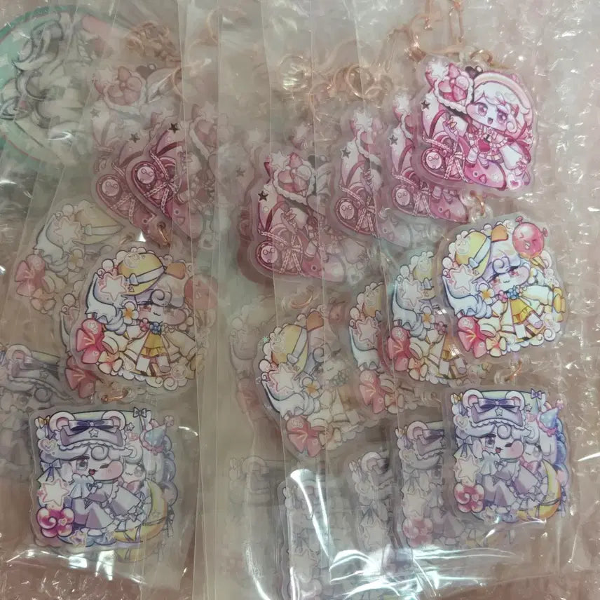 [BUNJANG] Cookie Run Kingdom Merchandise Badges, Keyrings, Corotto, Glitter Box / 쿠키런 킹덤 굿즈 비공굿 뱃지/키링/코롯토/글리터박스