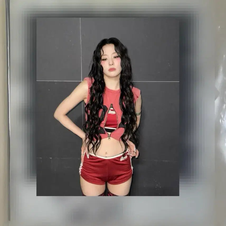 [BUNJANG] Red Velvet Seulgi Signed Polaroid Photocard / 레드벨벳 슬기 싸인 폴라로이드 사인 폴라 싸폴 포카 포토카드 redvelvet seulgi