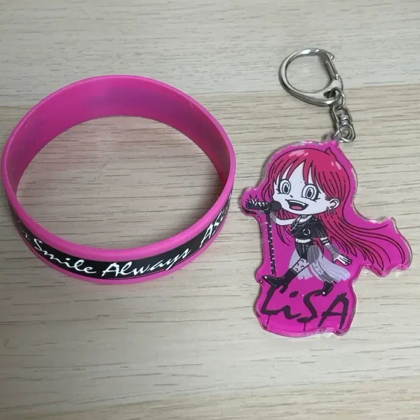 [BUNJANG] LiSA 2024 Concert Official Goods Keychain &amp; Bracelet Set / LiSa 2024 내한 콘서트 공식 굿즈