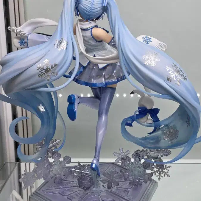 [BUNJANG] Design Coco Yuki Miku 1/7 Scale Figure / 디자인코코 유키미쿠 1/7 피규어 판매