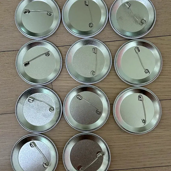 [BUNJANG] NIJISANJI Kuzuha AimHigher Can Badge Set (11 pcs) / 니지산지 쿠즈하 에임하이어 캔뱃지 11개
