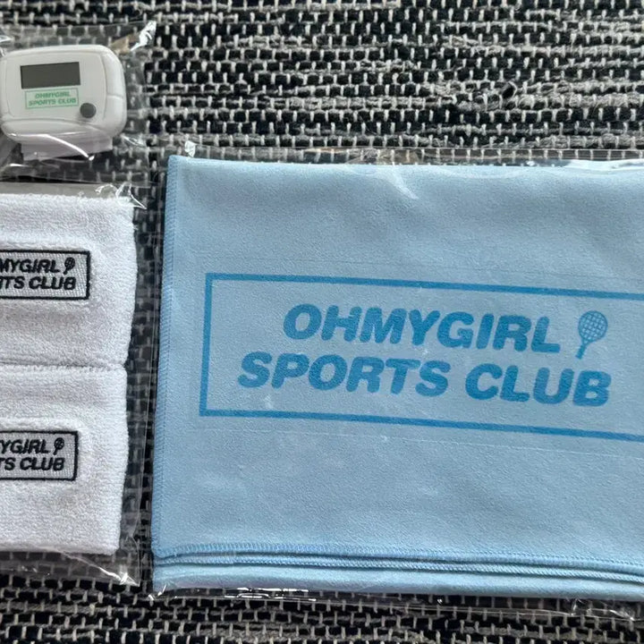 [BUNJANG] OH MY GIRL Sport Club Set (Unused, Sealed) / 오마이걸 스포츠클럽 세트(미사용)