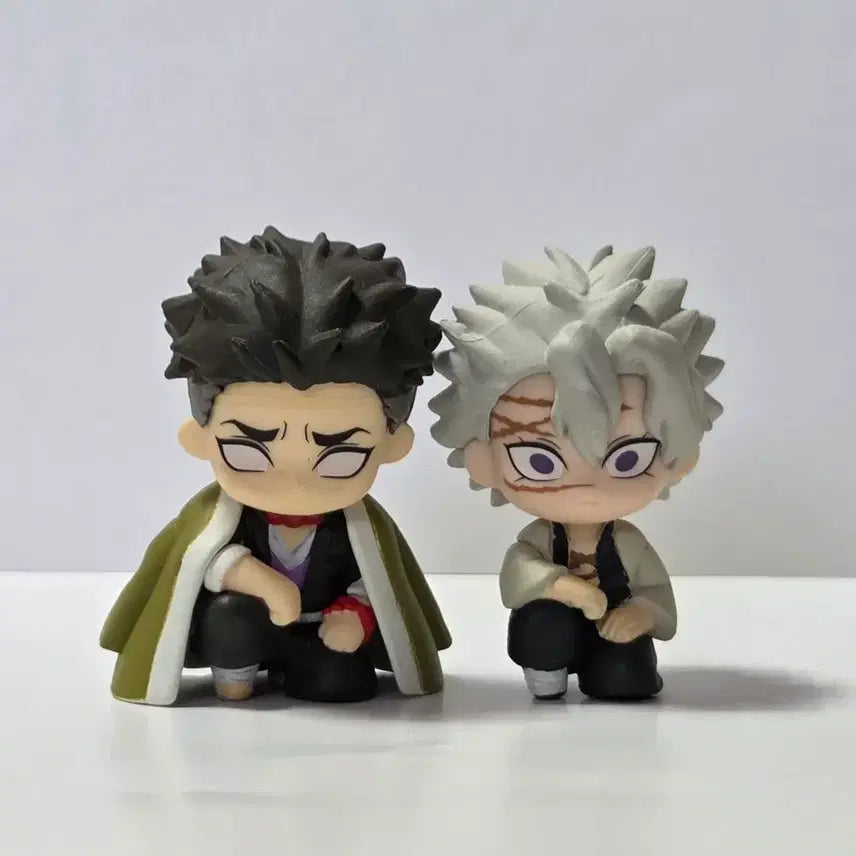 [BUNJANG] Demon Slayer Sanemi &amp; Gyomei Suwarasetai Figures Bundle Set / 귀멸의칼날 사네미 교메이 스와라세타이 피규어 일괄