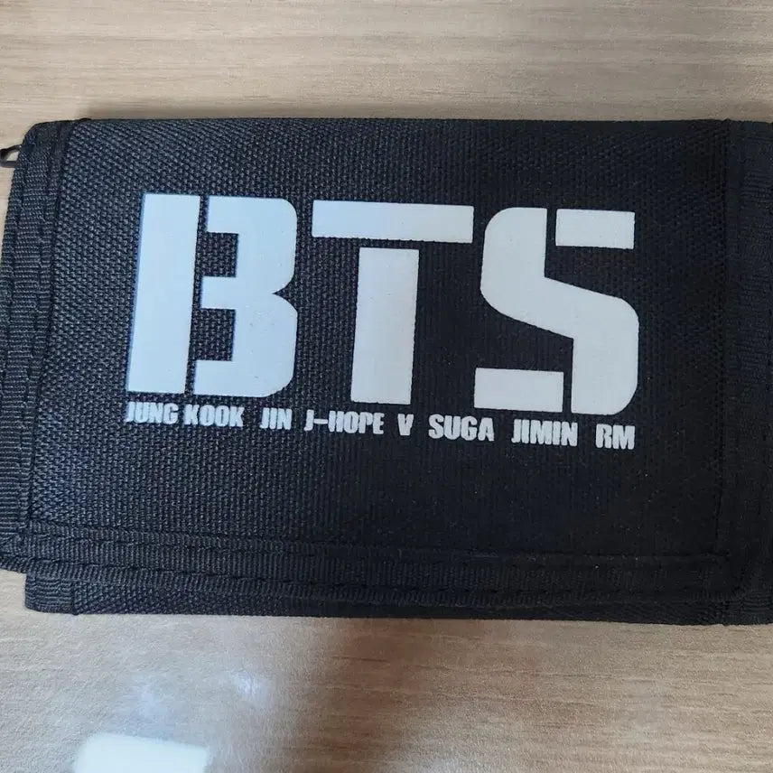 [BUNJANG] BTS Leather Wallet with Coin Pocket / 방탄소년단 지갑