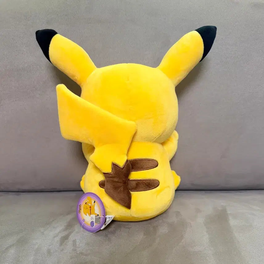 [BUNJANG] Pokemon Metamon (Ditto) Transformed Pikachu Sitting 25cm Plush / 정품 포켓몬스터 피카츄로 변한 메타몽 시팅 25cm 인형